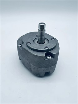 Редуктор Б/У для шнековой соковыжималки Pioneer JC2054 RTS17476000008534520-бу