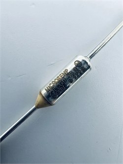 Термопредохранитель 250V*10A 172C RTS17476000007554