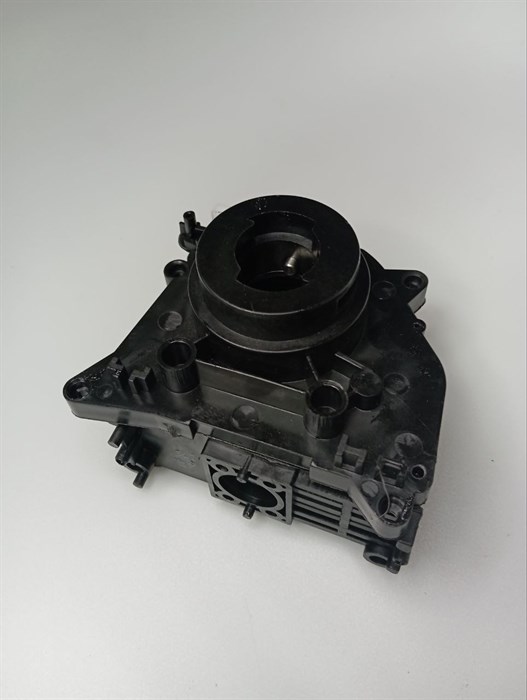Корпус редуктора  мясорубки мясорубки Centek CT-1619 (без шестерней) Б/у RTS17476000007611 - фото 46087