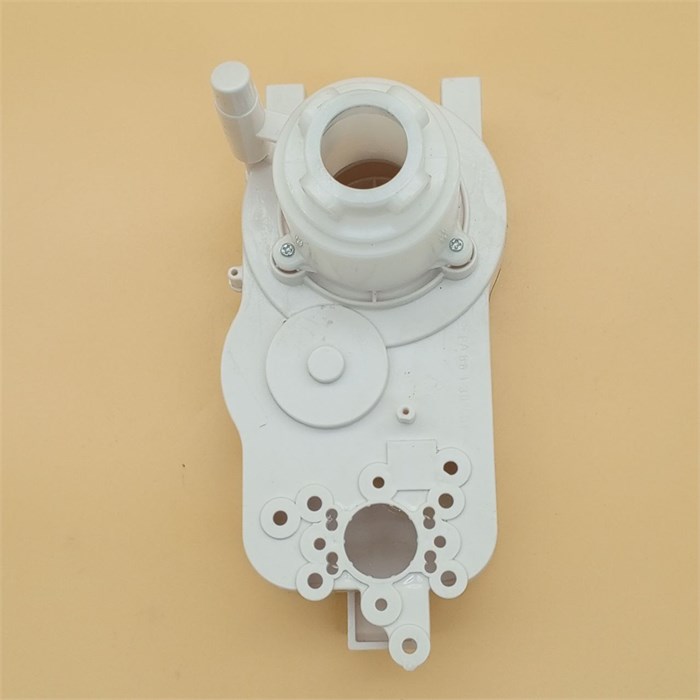 Корпус редуктора Б/У без шестерней для мясорубки Binatone MGP-1414 RTS174760000084233-БУ - фото 547470