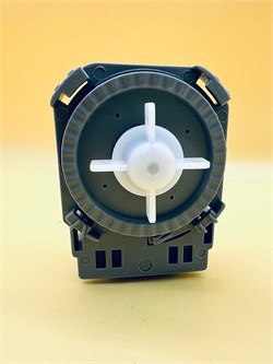 Насос 30W на 4-ех защелках клеммы назад разд. для посудомоечной машины 556915 PMP005GO КХ-0017328 - фото 807152