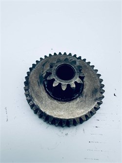 Шестерня Б/У (41/12зуб) для шнековой соковыжималки LERAN SJ 150 RTS17476000008533296-бу - фото 961963